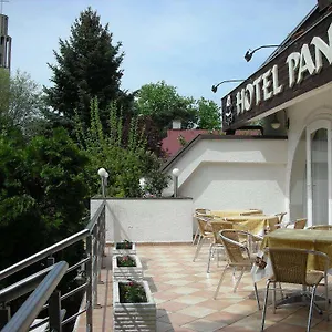 Panda 3*, Budapest Magyarország